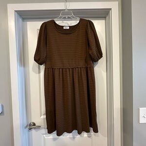 Gilli Brown Midi Dress